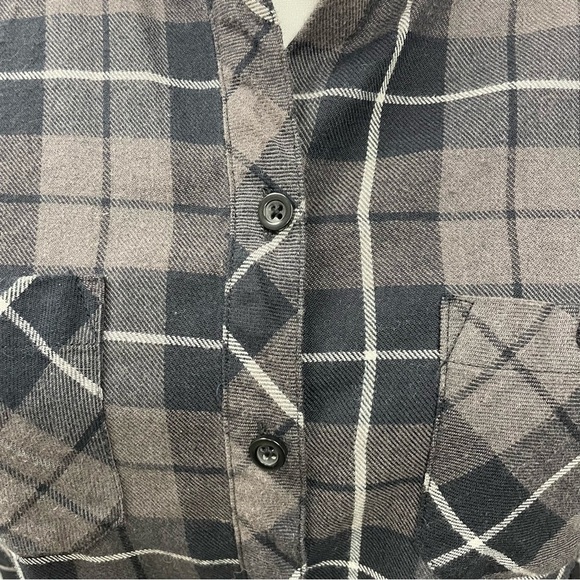 Hot Topic lace skull plaid flannel  button-up on the back size S black brown - Picture 3 of 7